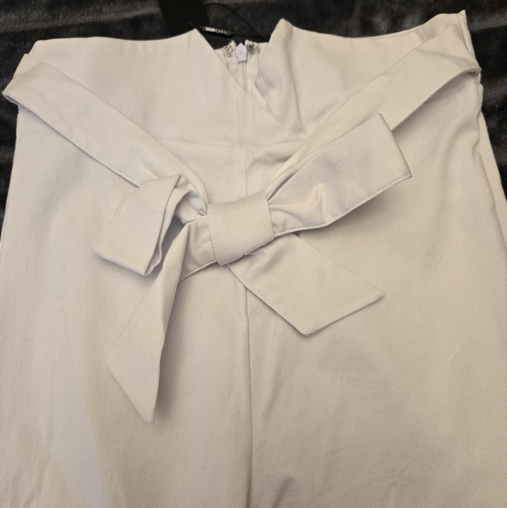 Fashion Nova White High-Waisted Pants - Picture 3 of 5